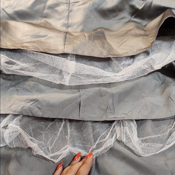 David’s bridal mercury grey satin pleated bust dress - Picture 4 of 7